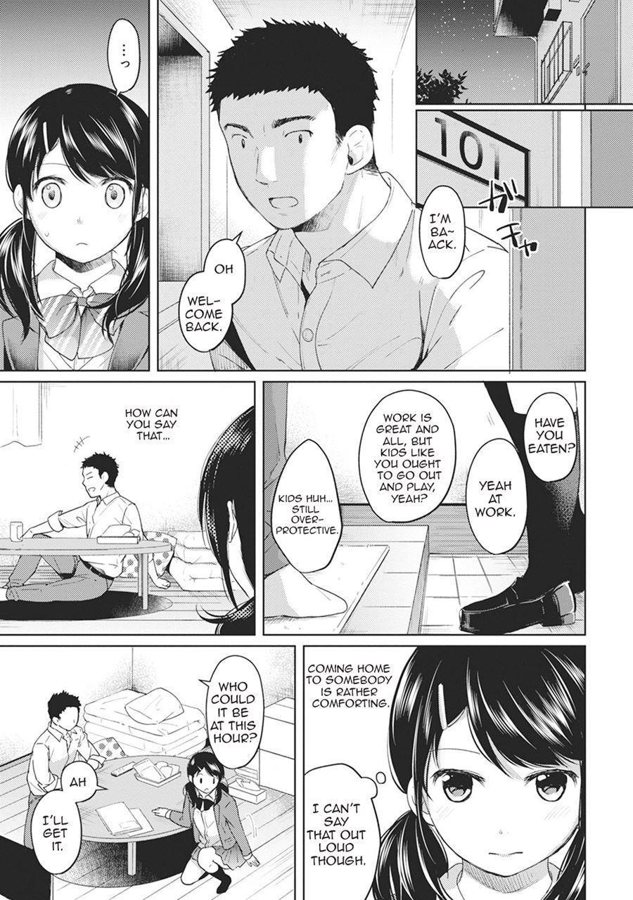 1ldk+jk Ikinari Doukyo? Micchaku!? Hatsu Ecchi!!? Chapter 4 Page 4