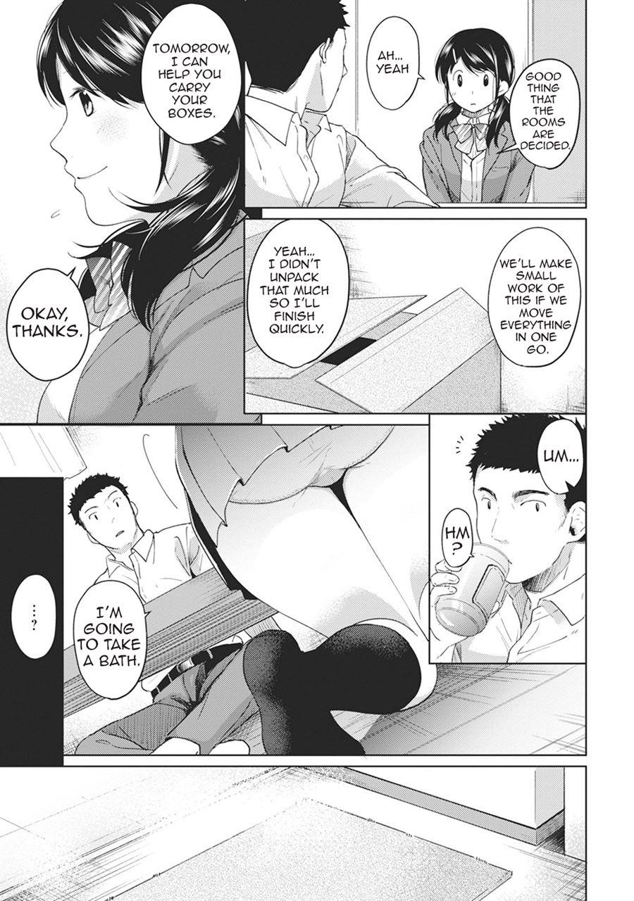 1ldk+jk Ikinari Doukyo? Micchaku!? Hatsu Ecchi!!? Chapter 4 Page 6